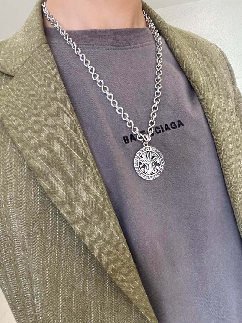 Gucci Necklaces